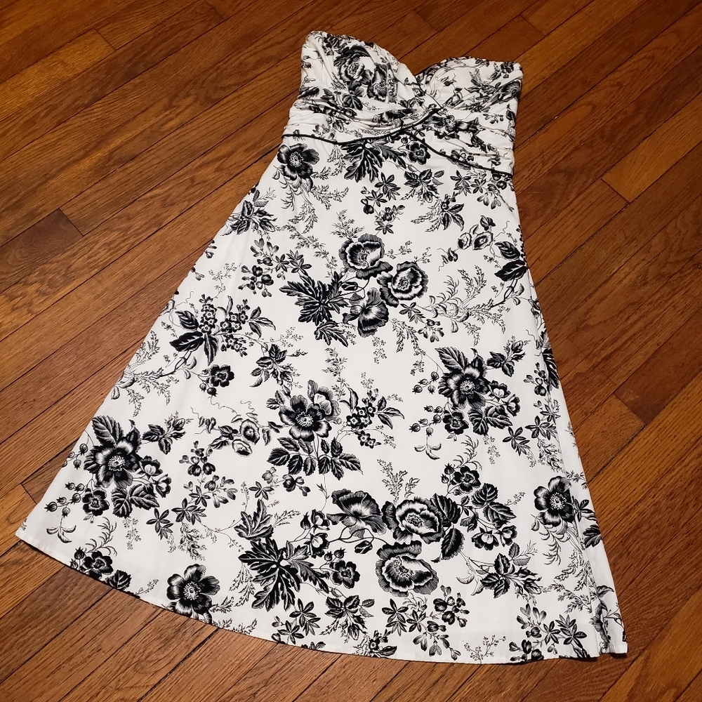 Black and White Strapless Dress